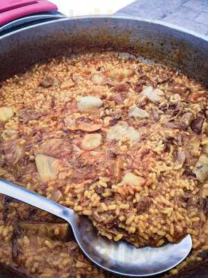 Nou Parada Restaurant - Photo 7