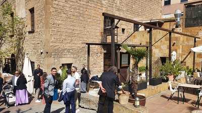 El Celler Del Museu - Masia Museu Serra