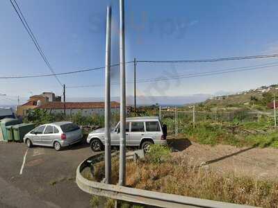 Mamanena By Víctor Suárez