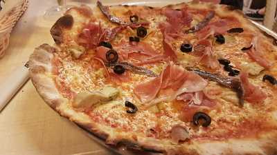 Los Claveles Pizzería-cafetería