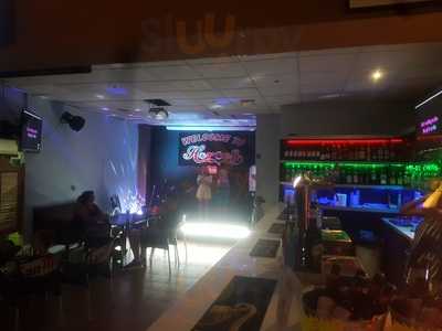 Heroes Sports Bar & Diner