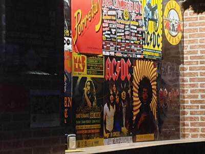 Minoria Absoluta Rock Bar