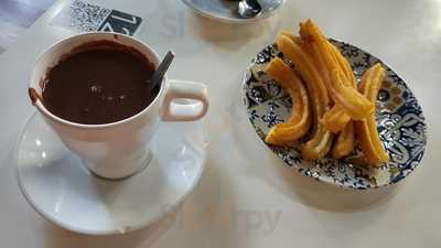 Chocolate Con Churros