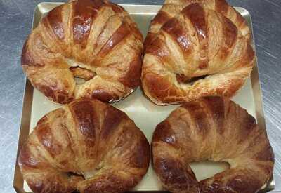 La Noria Cafeteria Panaderia