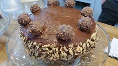 La Naranja Bakery Cafe