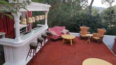 Sluiz Entertainment Ibiza