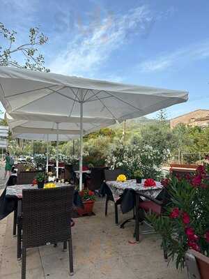 Maharani Indian Tandoori Restaurant