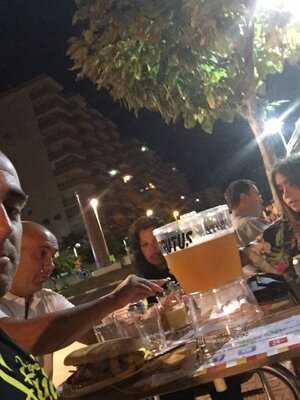 Restaurantes Gigantes Brutus Oropesa Del Mar