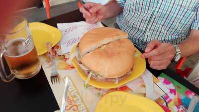 Restaurantes Gigantes Brutus Oropesa Del Mar