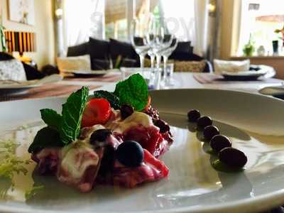 La Mola Steakhouse And Blue Lounge