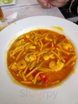 Bar El Chisme -lamito-