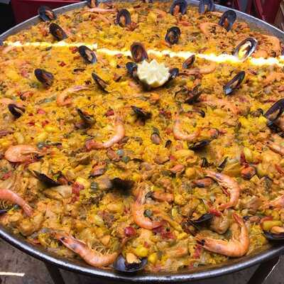 Bar El Chisme -lamito-