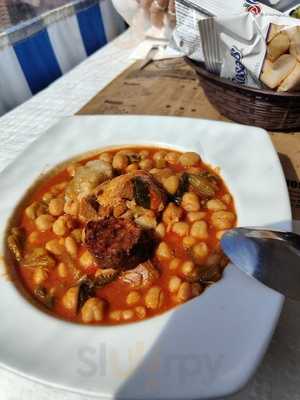 Bar El Chisme -lamito-