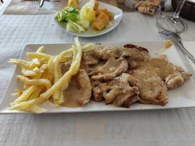 Bar El Chisme -lamito-