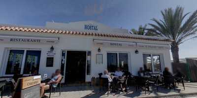 Hostal Restaurante El Pajaro Verde