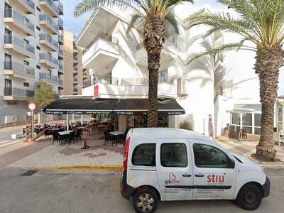 Dona Vaniri Bakery Coffee