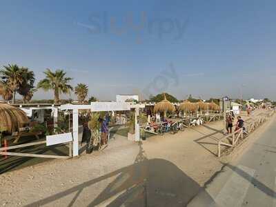 Santa Guadalupe Beach & Bar