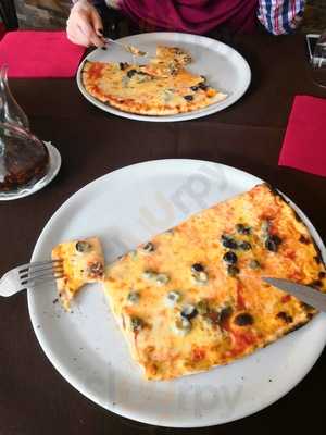 Restaurante Pizzeria Mediterraneo