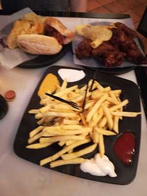 Cerveceria 100 Montaditos