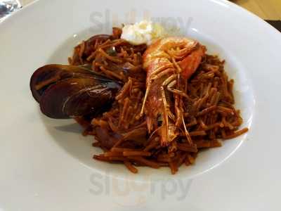 El Tast Bar Restaurant