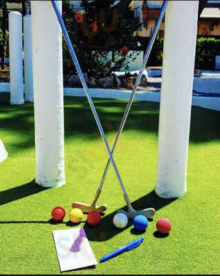 Mini Golf Bar
