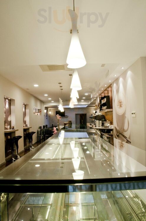 Pastelería Maria Luisa