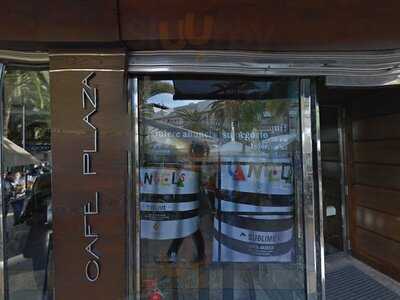 Cafe Plaza