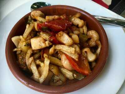 Cipriani's Bar Restaurant