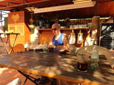 Restaurant-cafe Tramuntana Lodge