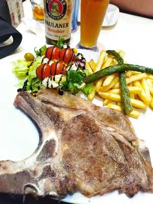 La Gárgola De Notre Dame