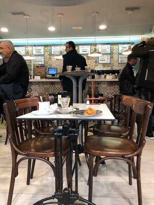 Churreria Las Farolas De Los Valles