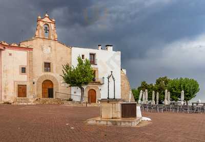 La Taperia De L'ermita