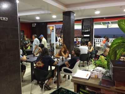 Bar Cafetería La Cala Negra