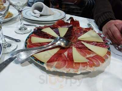 Mesón Asador Vía 42