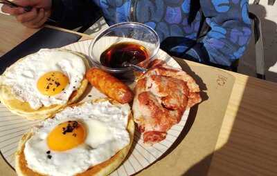 The Store Deli And Bistro