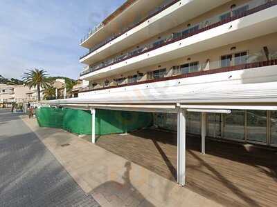 Aparthotel Generoso Beach