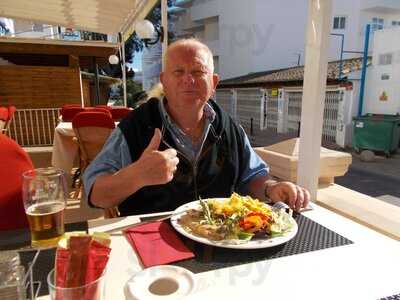 Supertramps Restaurant & Bar