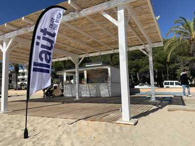 Llaüt Beach Bar