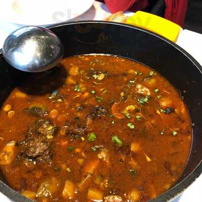 Senia By Alvaro Saez