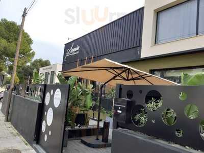 Senia By Alvaro Saez