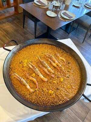 Senia By Alvaro Saez