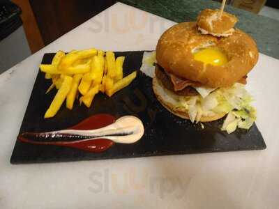 Los Palomitos Bar/restaurante