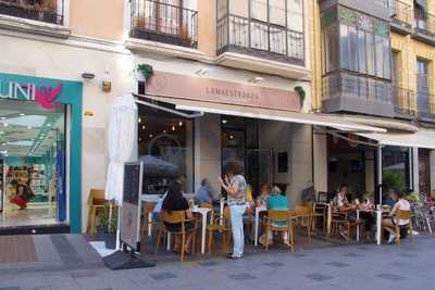 La Maestranza Tapas & Lounge Bar
