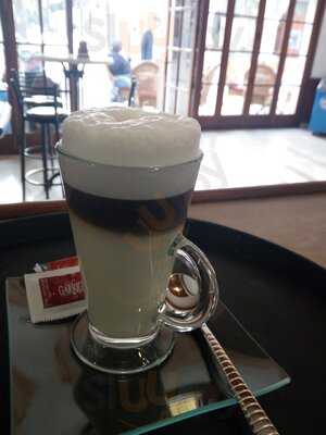 Cafeteria Heladeria Las Columnas