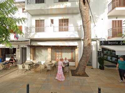 Cafeteria Heladeria Las Columnas