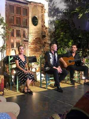 La Puerta Ancha Tapas Bar & Patio Flamenco