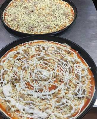 El Antojito Pizzeria Bocateria