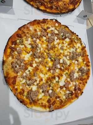 El Antojito Pizzeria Bocateria