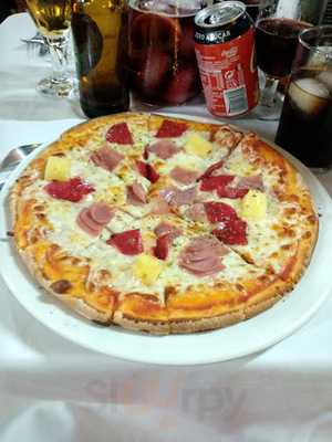 Triana Restarante - Pizzeria