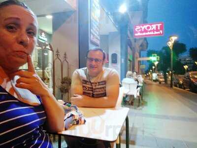 Troys Food, Drinks & Coffee